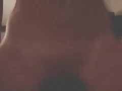 فاحشه بالغ با عصبانیت مشتری جالب ترین سکس ها را می گیرد