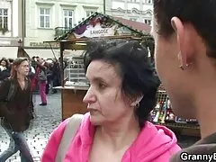 در خوابگاه عکس سکسی خارجی ها در بالکن POV لعنتی