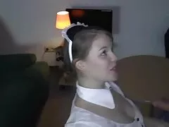 سواره نظام وحشی گربه کوچک یک سرخ را عکسهای سکسی کوتوله ها با آلت تناسلی مرده قوی پاره می کند